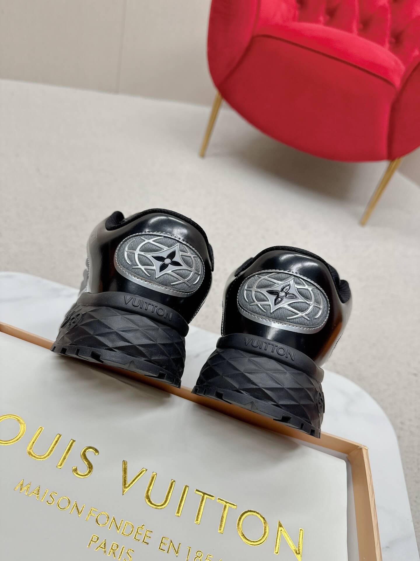 Louis Vuitton Discovery Lace Up Sneaker in Black - Image 5