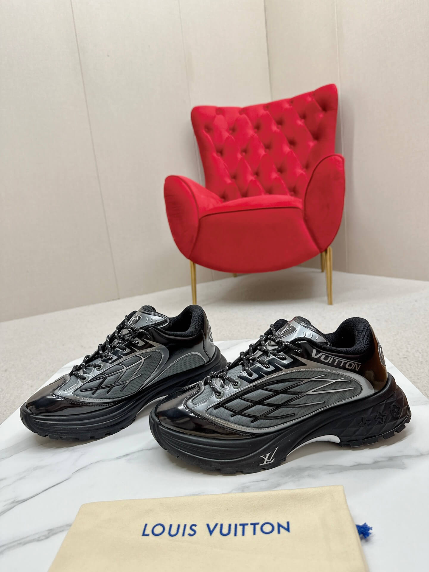 Louis Vuitton Discovery Lace Up Sneaker in Black