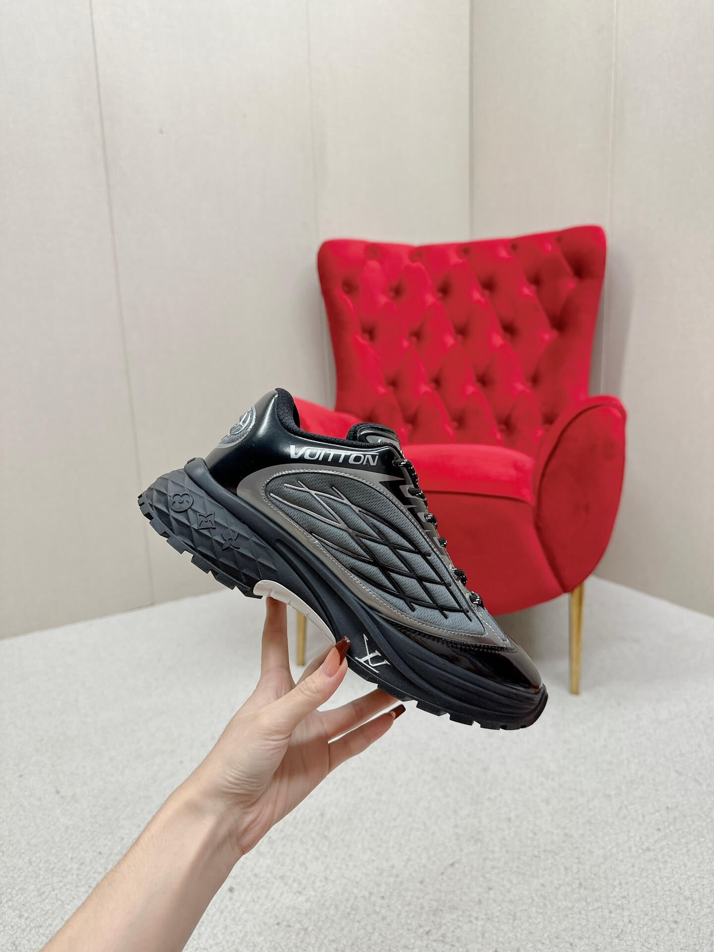 Louis Vuitton Discovery Lace Up Sneaker in Black - Image 10