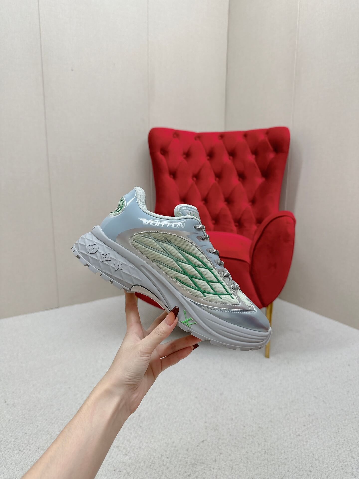 Louis Vuitton Discovery Lace Up Sneaker in Grey - Image 7