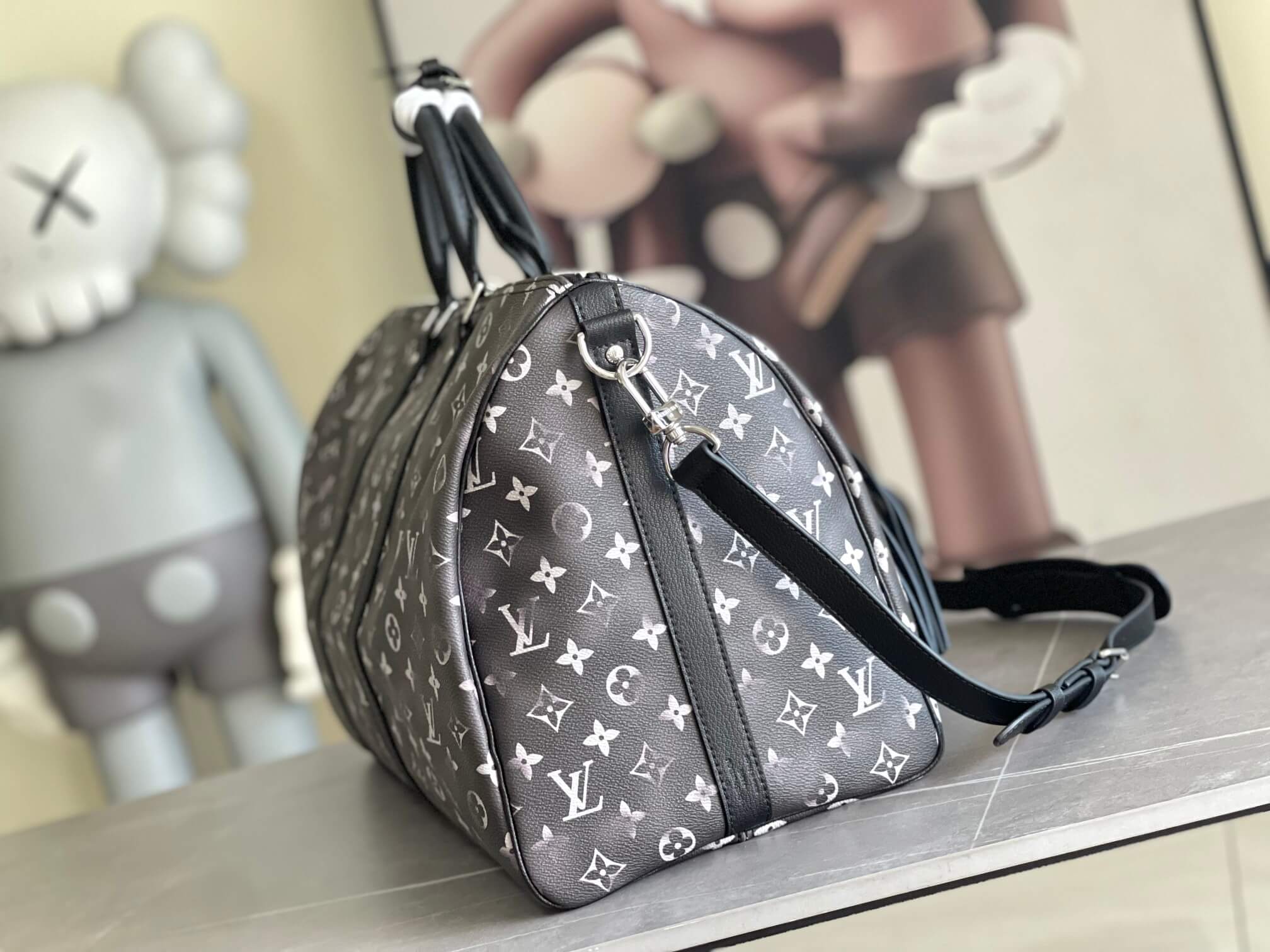 Louis Vuitton Monogram Shadow Canvas Keepall Bandoulière 50 Bag - Image 7