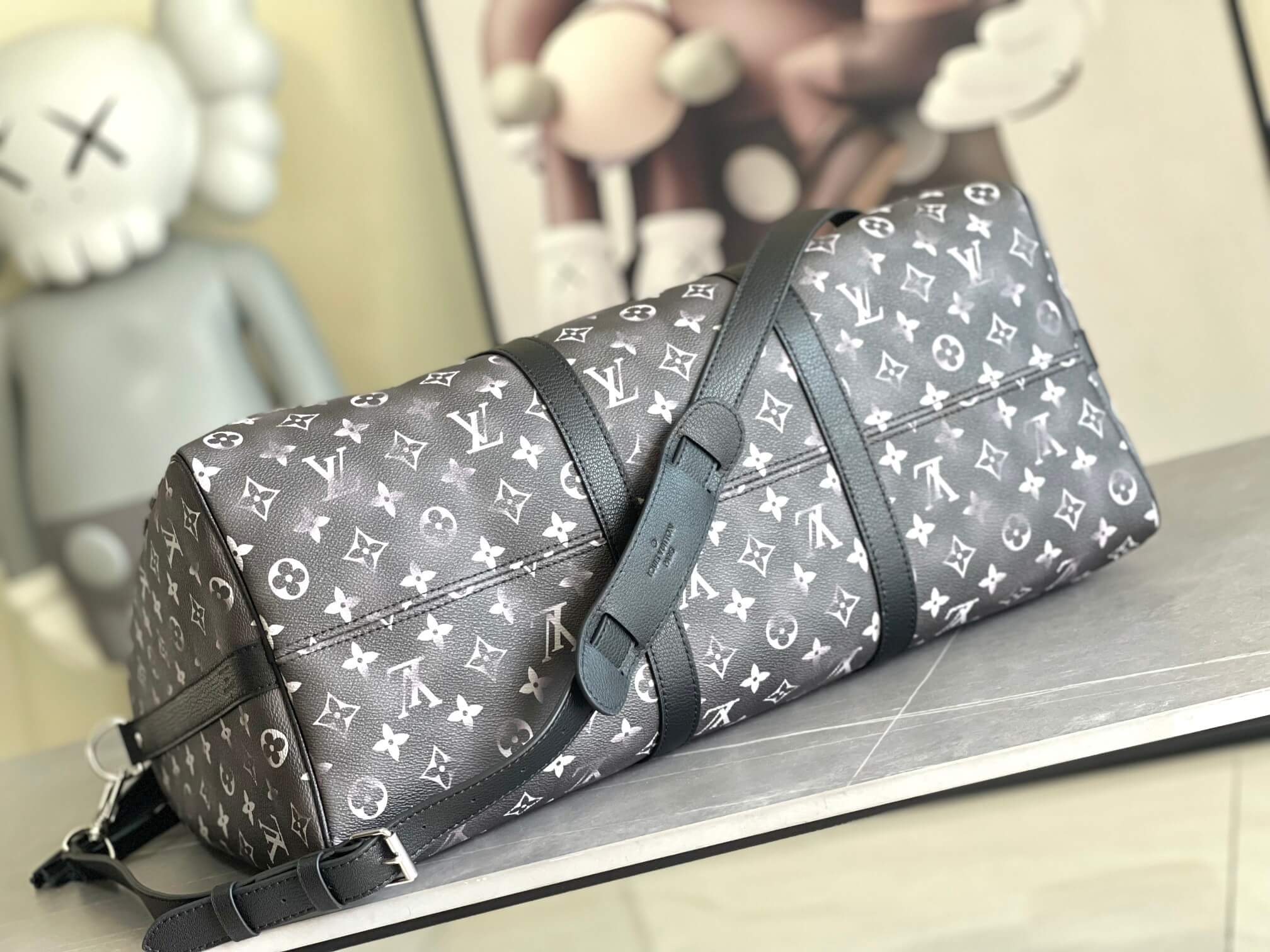 Louis Vuitton Monogram Shadow Canvas Keepall Bandoulière 50 Bag - Image 8