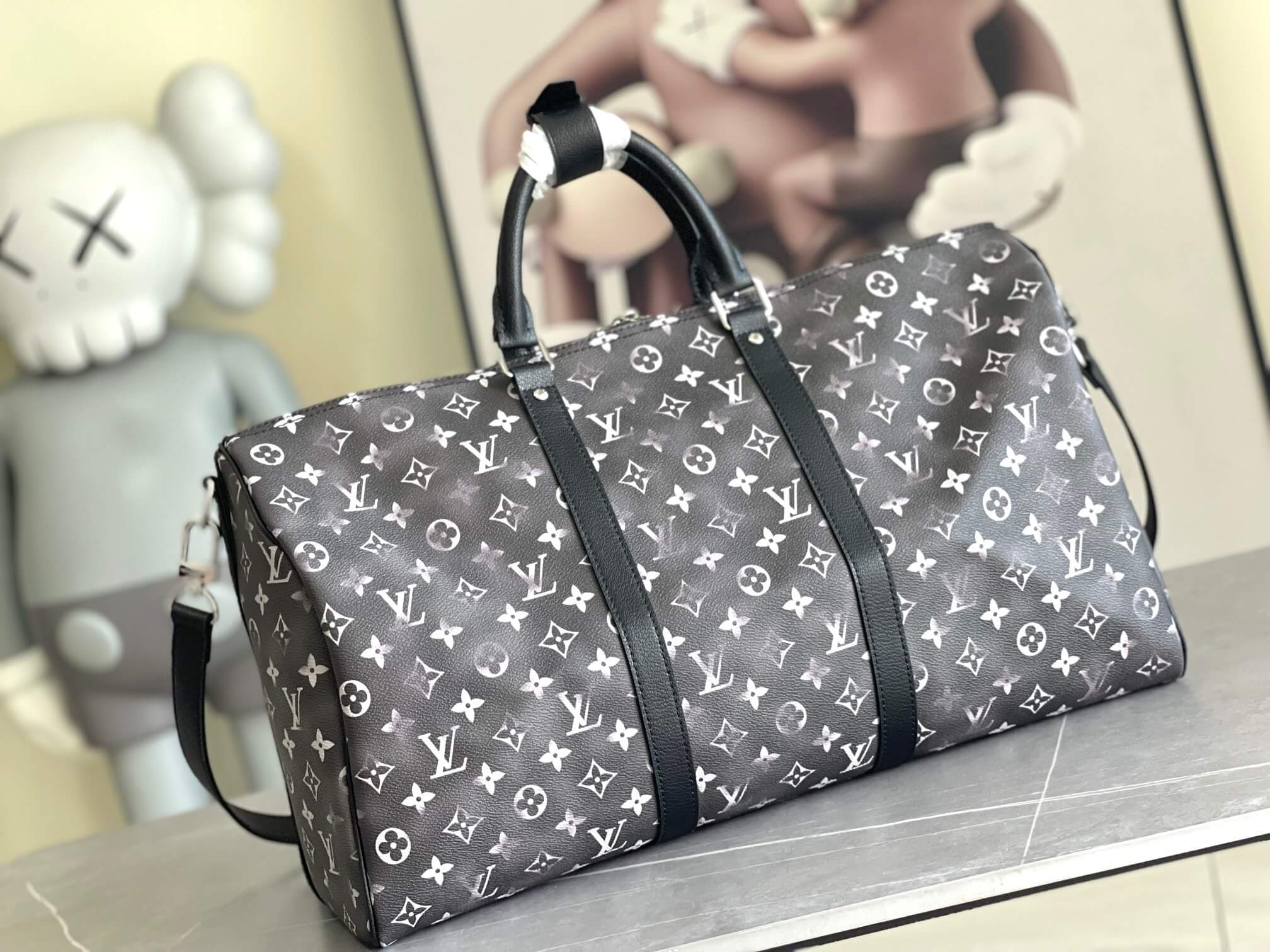 Louis Vuitton Monogram Shadow Canvas Keepall Bandoulière 50 Bag - Image 9
