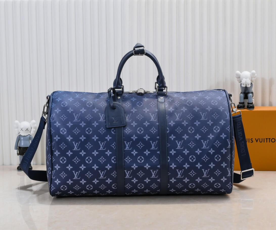 Louis Vuitton Blue Monogram Gradient Canvas Keepall Bandoulière 55 Bag