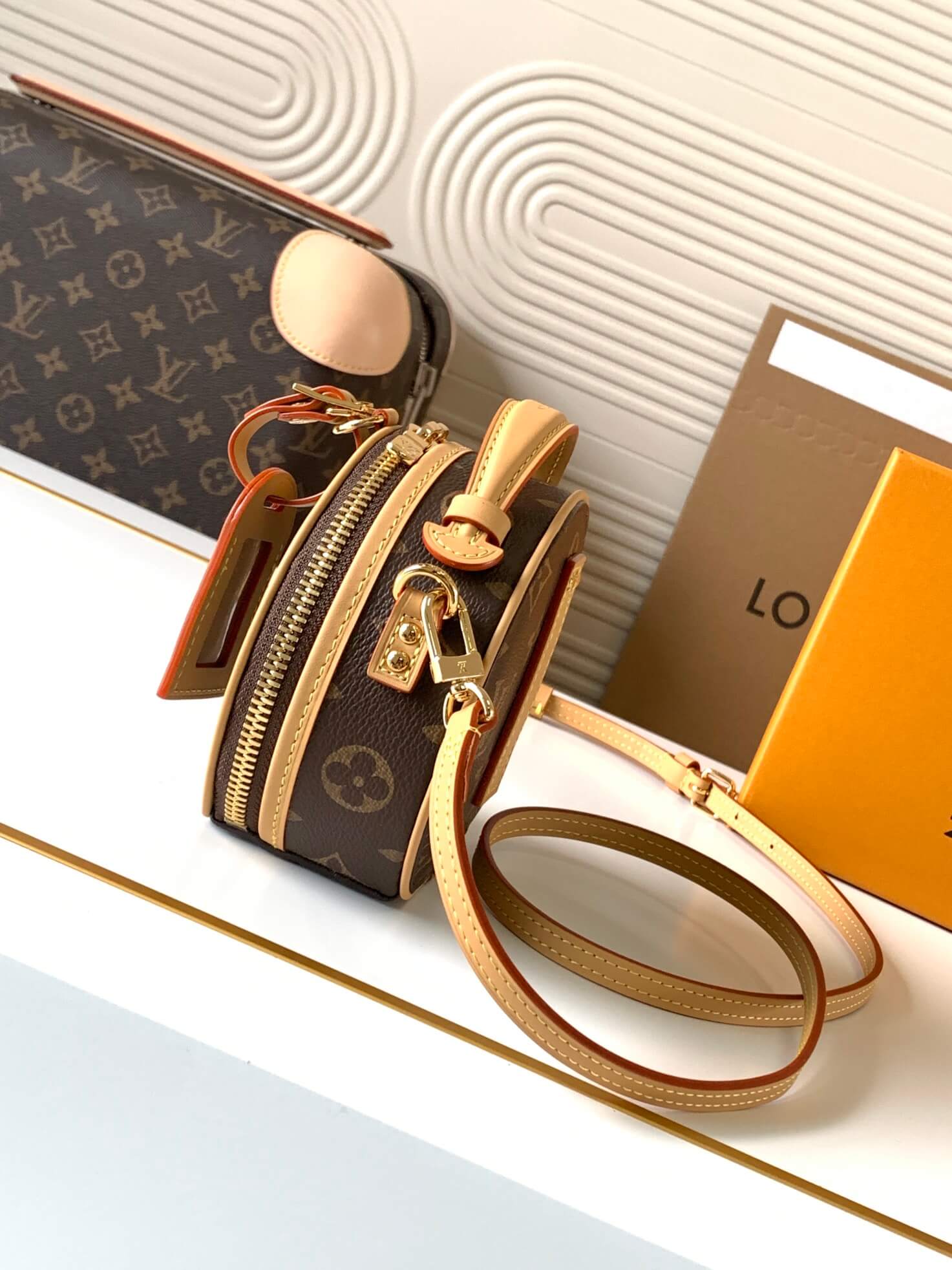 Louis Vuitton Monogram Canvas Mini Boite Chapeau Bag - Image 6