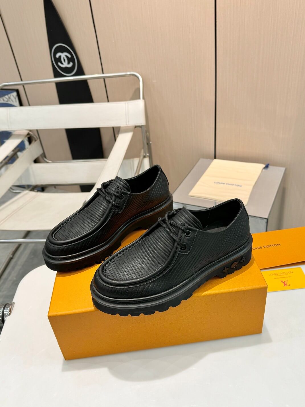 Louis Vuitton Epi XL Leather Ranger Derby Shoe in Black - Image 8