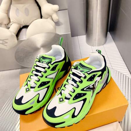 Louis Vuitton LV Runner Tatic Sneaker in Neon Green