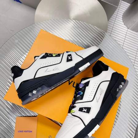 Louis Vuitton LV Trainer Sneaker in White/Black