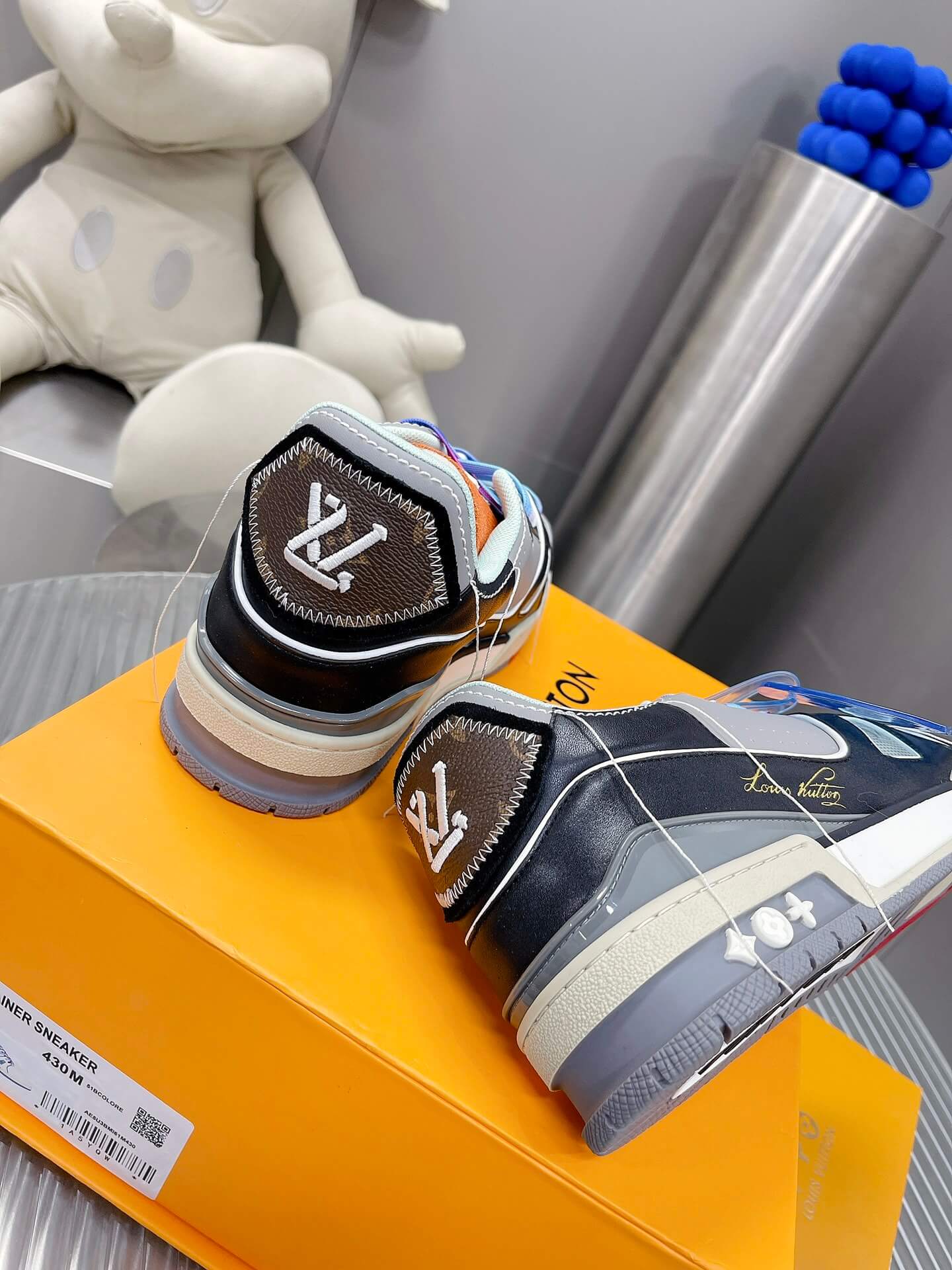 Louis Vuitton LV Trainer Sneaker in Black/Grey - Image 5