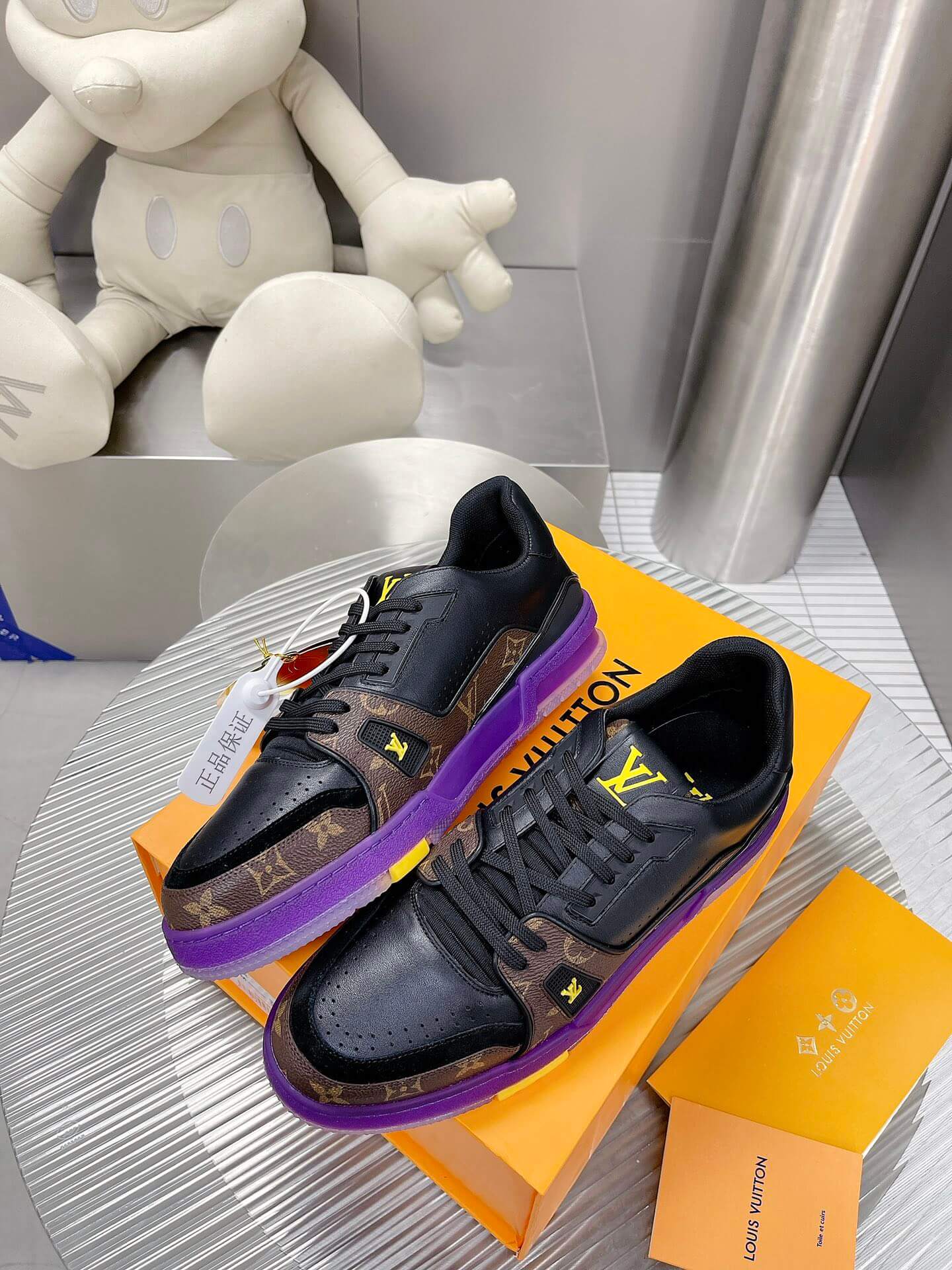 Louis Vuitton LV Trainer Sneaker in Black Leather/Monogram Canvas and Purple Sole - Image 7