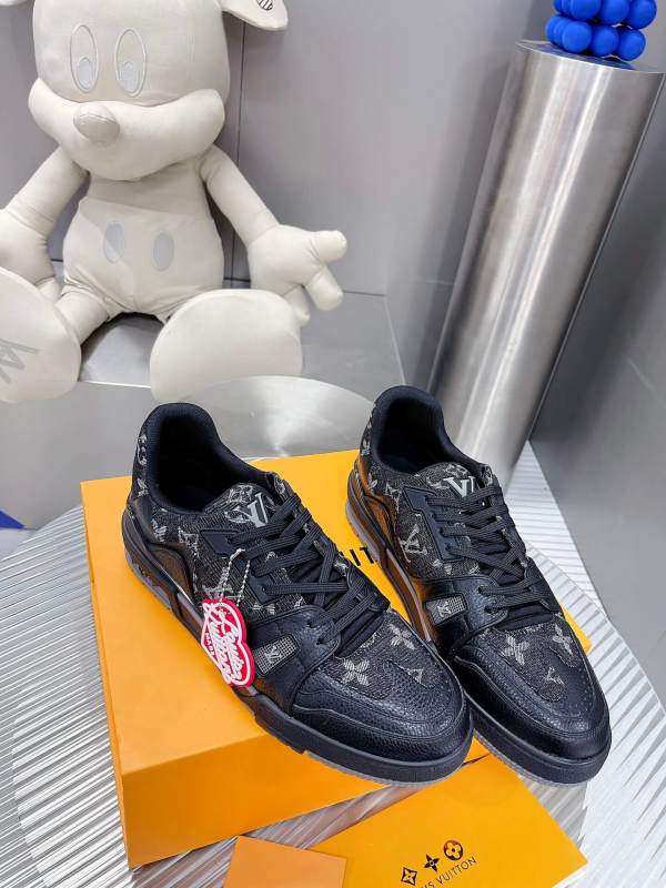 Louis Vuitton LV Trainer Sneaker in Black Leather/Black Monogram Canvas