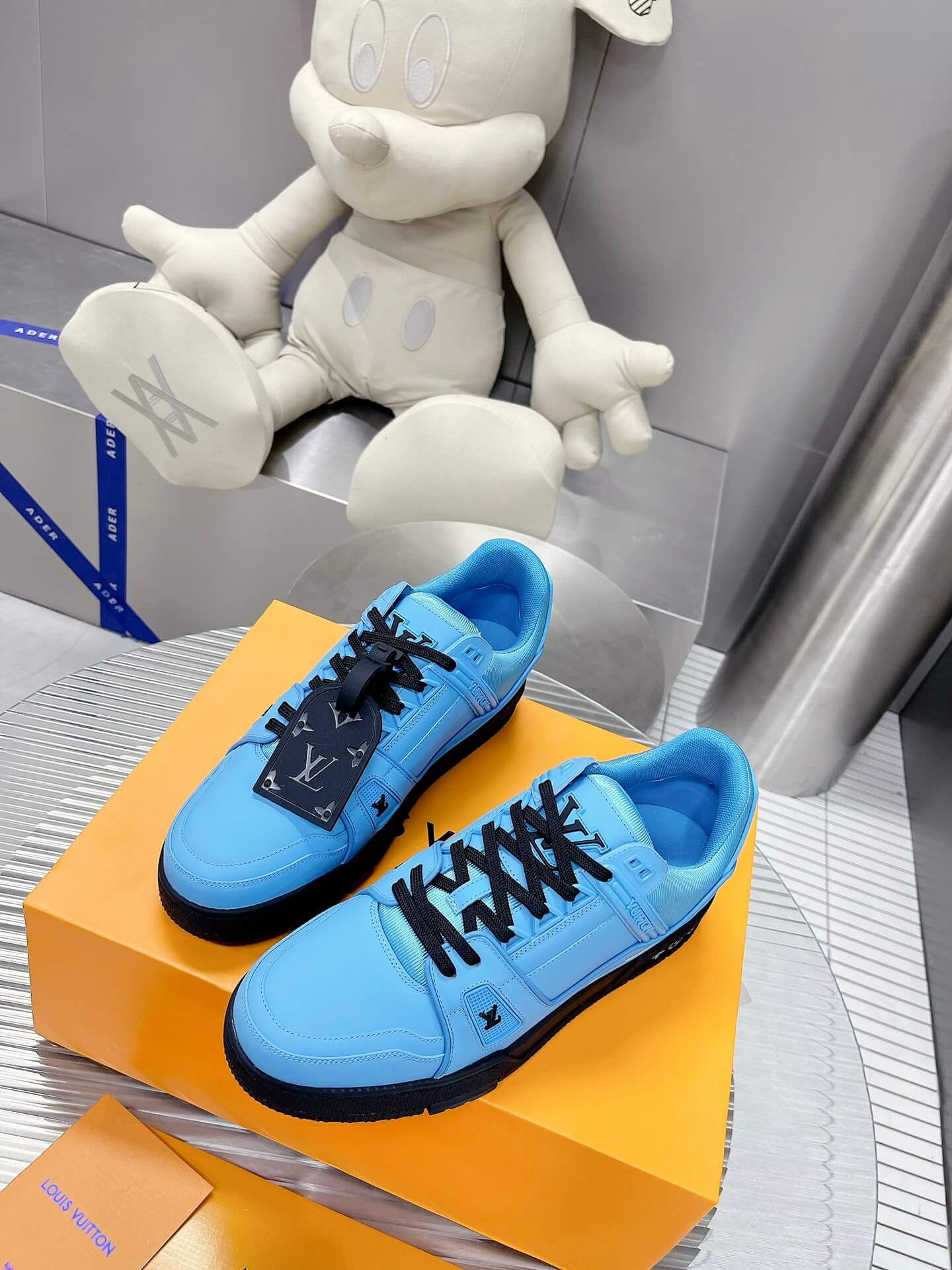 Louis Vuitton LV Trainer Sneaker in Blue/Black Leather - Image 2