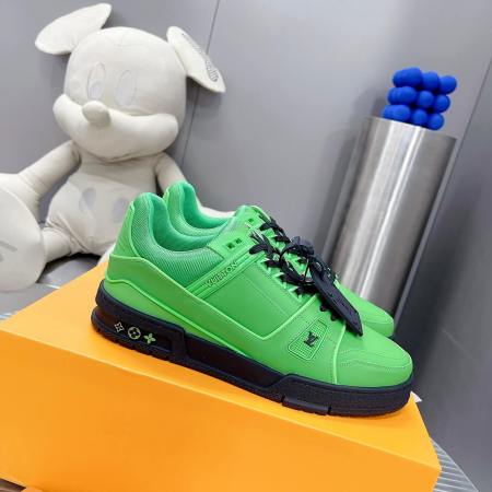 Louis Vuitton LV Trainer Sneaker in Green/Black Leather