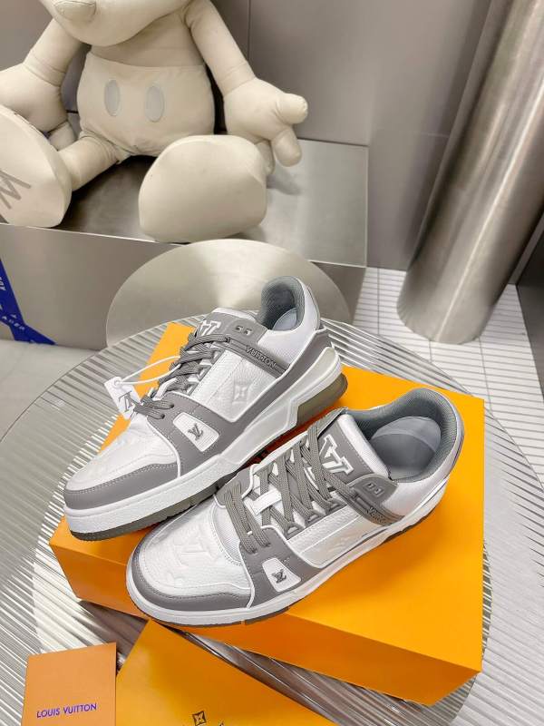 Louis Vuitton LV Trainer Sneaker in White/Grey Leather