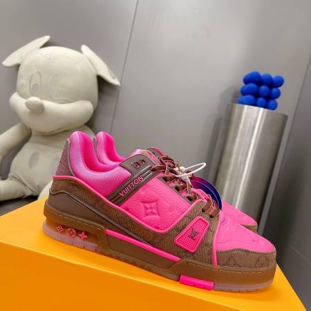 Louis Vuitton LV Trainer Sneaker in Light Pink Leather and Brown Monogram Canvas