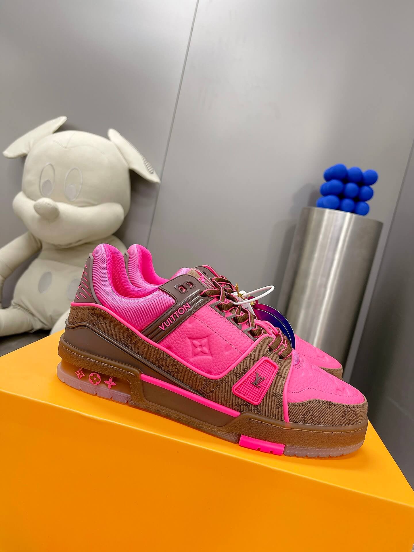 Louis Vuitton LV Trainer Sneaker in Light Pink Leather and Brown Monogram Canvas