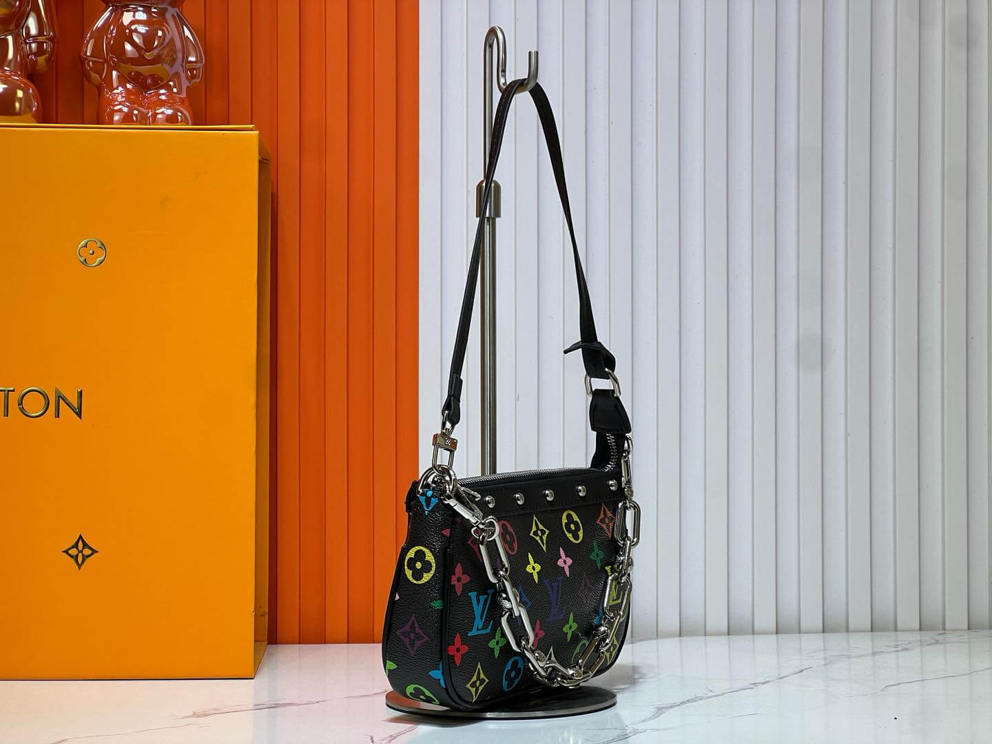 Louis Vuitton LV x Murakami TM Multicolored Monogram Canvas Black Pochette Accessoires - Image 6