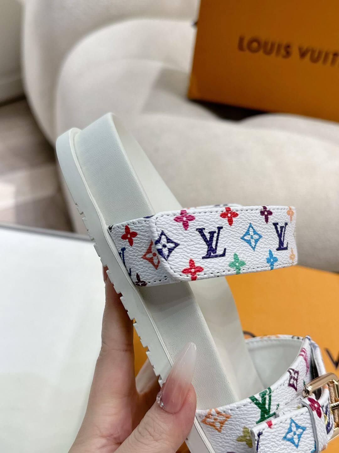 Louis Vuitton LV x Murakami TM Bom Dia Flat Comfort Mule in White - Image 4