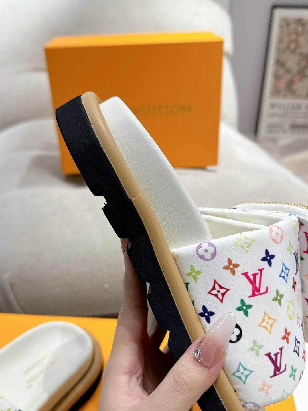 Louis Vuitton LV x Murakami TM Pool Pillow Flat Comfort Mule in Blanc - Image 3