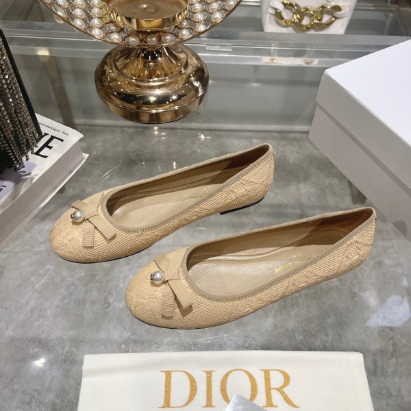 Christian Dior D-Ballerina Pearl Bow in Raffia Beige Flat Shoes