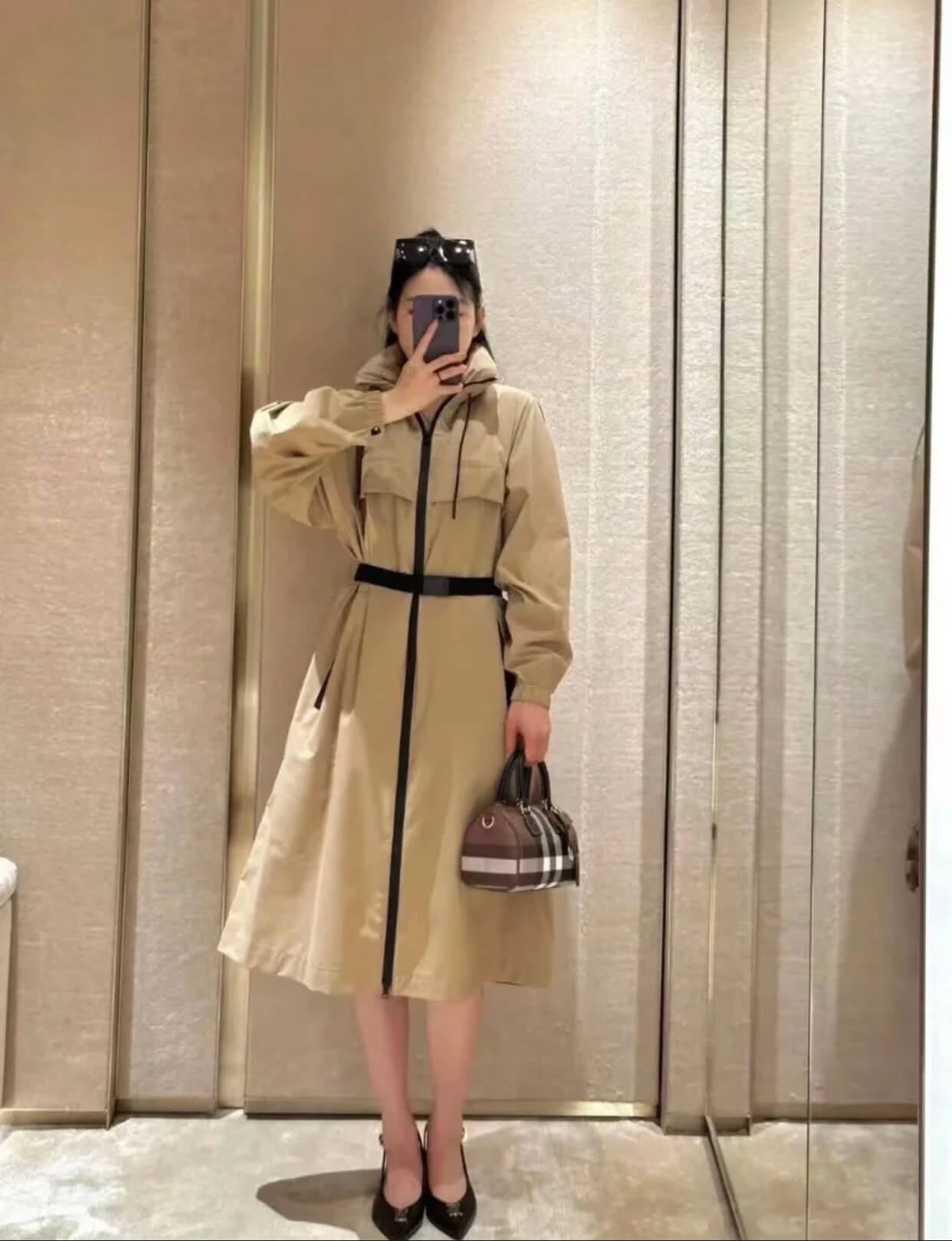 Burberry EKD-print Beige Belted Parka