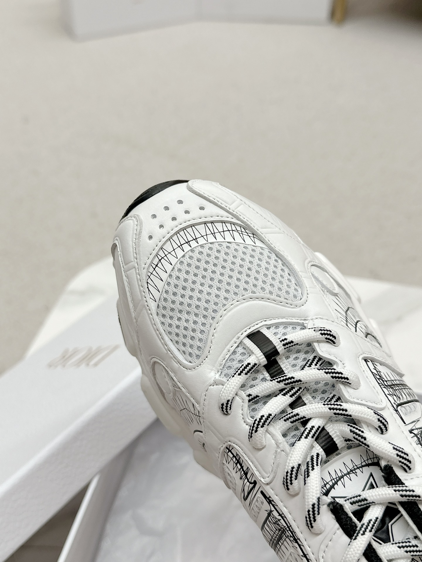 Dior Chrono White Mesh with Black Embroidered Detailing Sneakers - Image 8