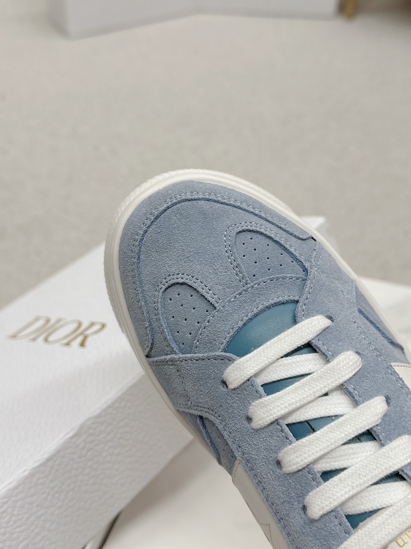Dior Star Sneaker in Pastel Blue Suede and White Calfskin - Image 8