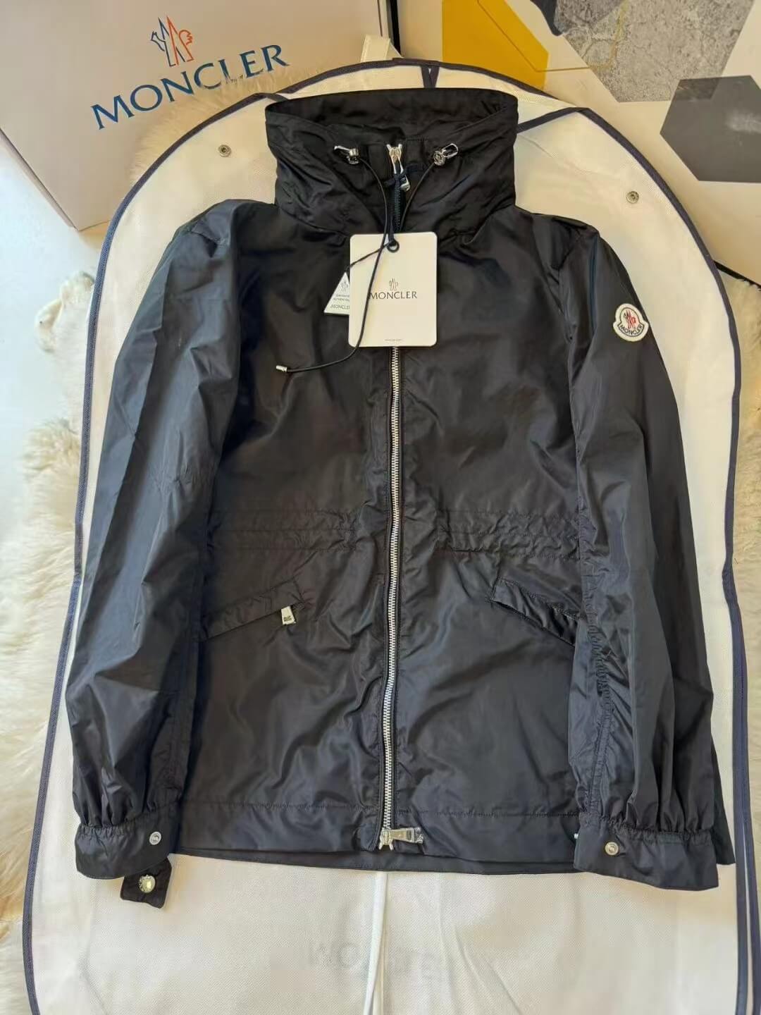 MONCLER Enet Parka Jacket - Image 10
