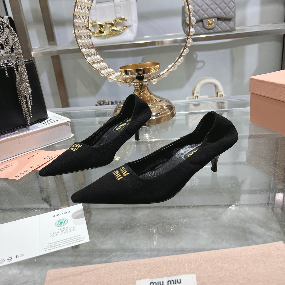 Miu Miu Black Suede Pointed Toe Kitten Heel Pumps - Image 4