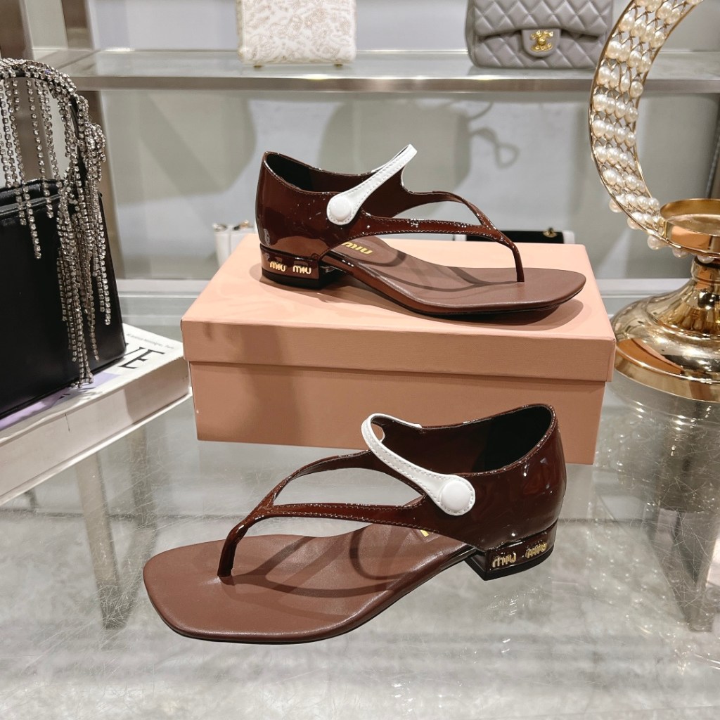 Miu Miu Two-Tone Brown Patent Leather Mary Jane Thong Sandals