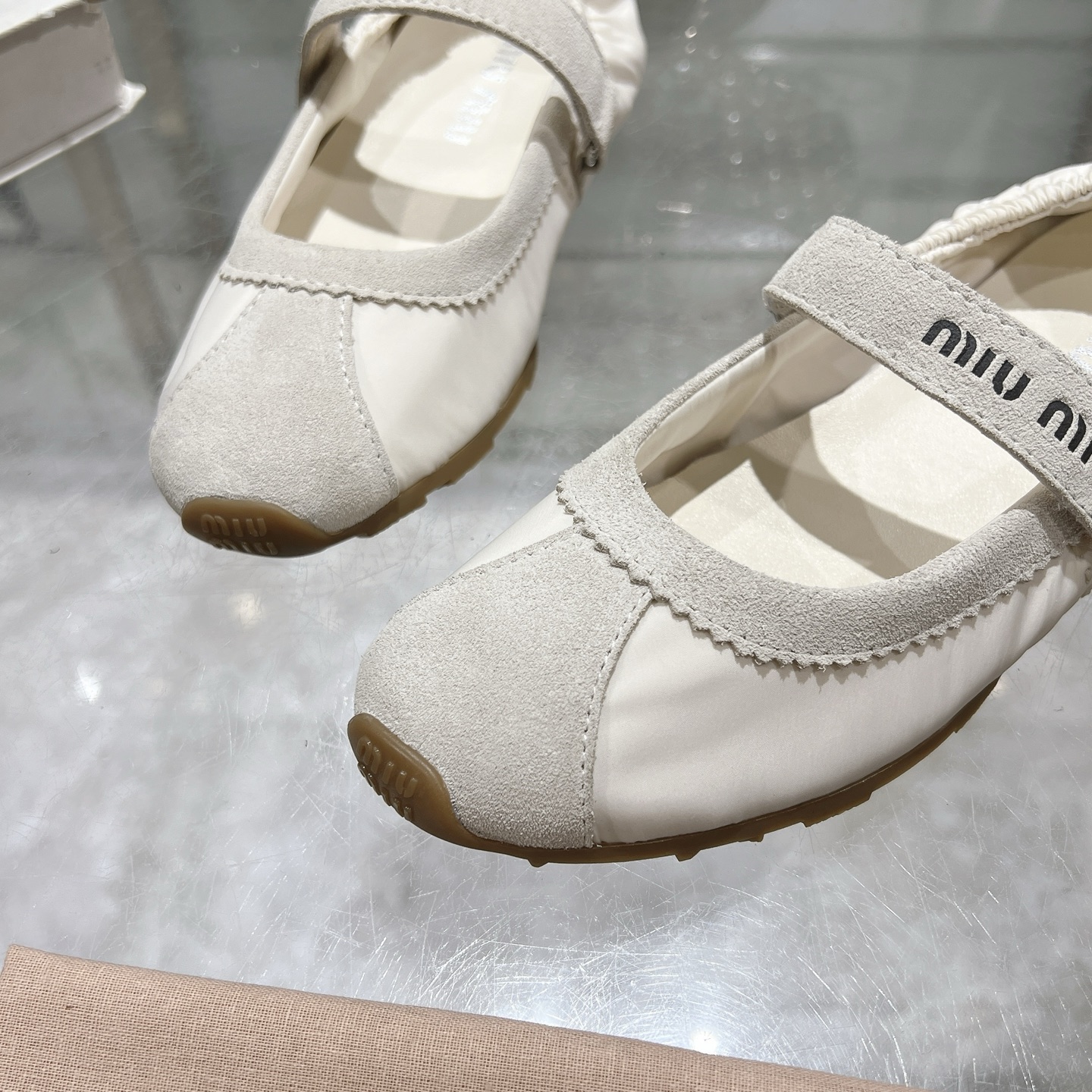 Miu Miu ballerina Light Beige Flats - Image 6