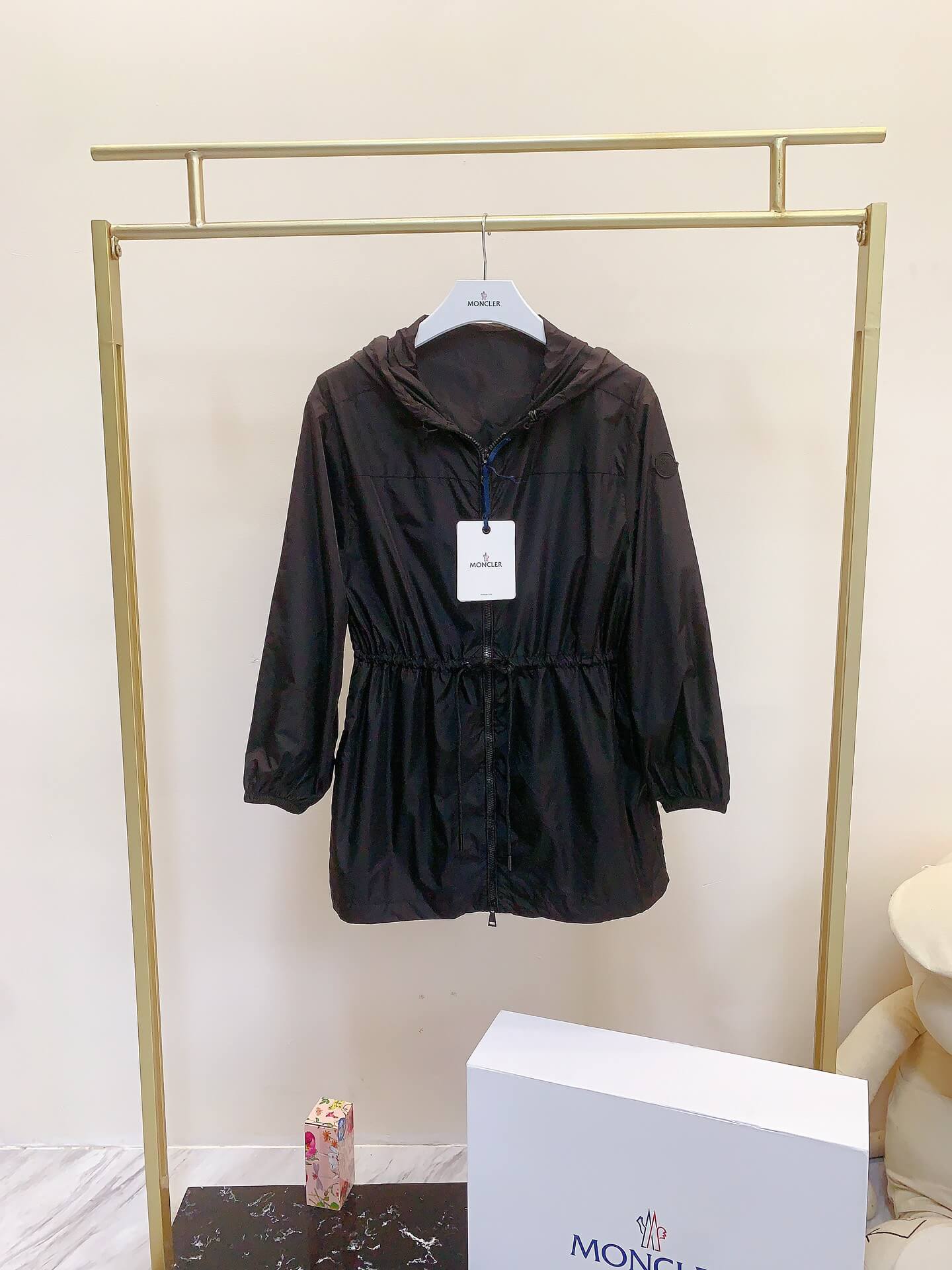 Moncler Filira Black Hooded Jacket - Image 13