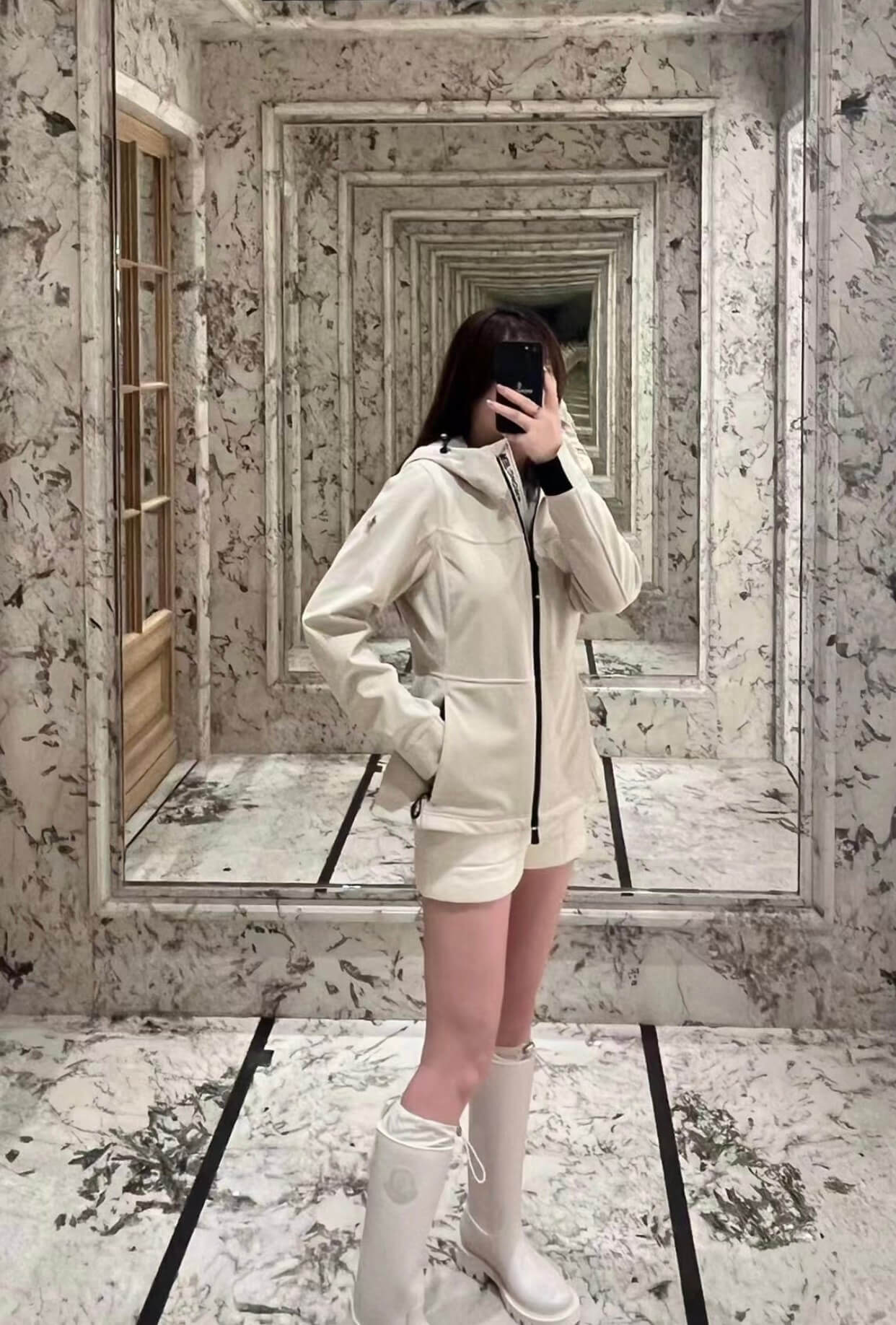 Moncler Grenoble Zumeles Beige Jacket - Image 4
