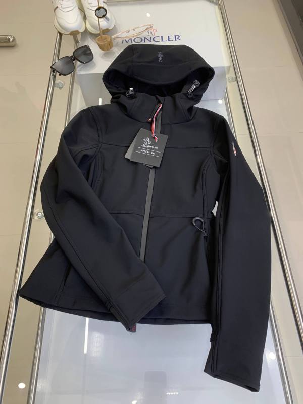 Moncler Grenoble Zumeles Black Jacket