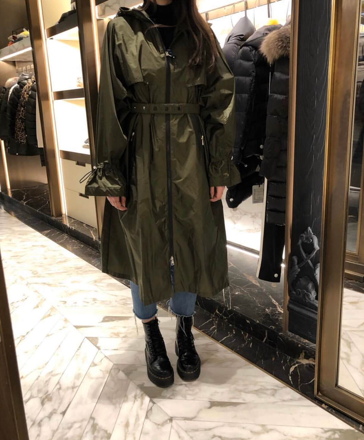 Moncler Women's Hooded Parka Jacket - Image 17