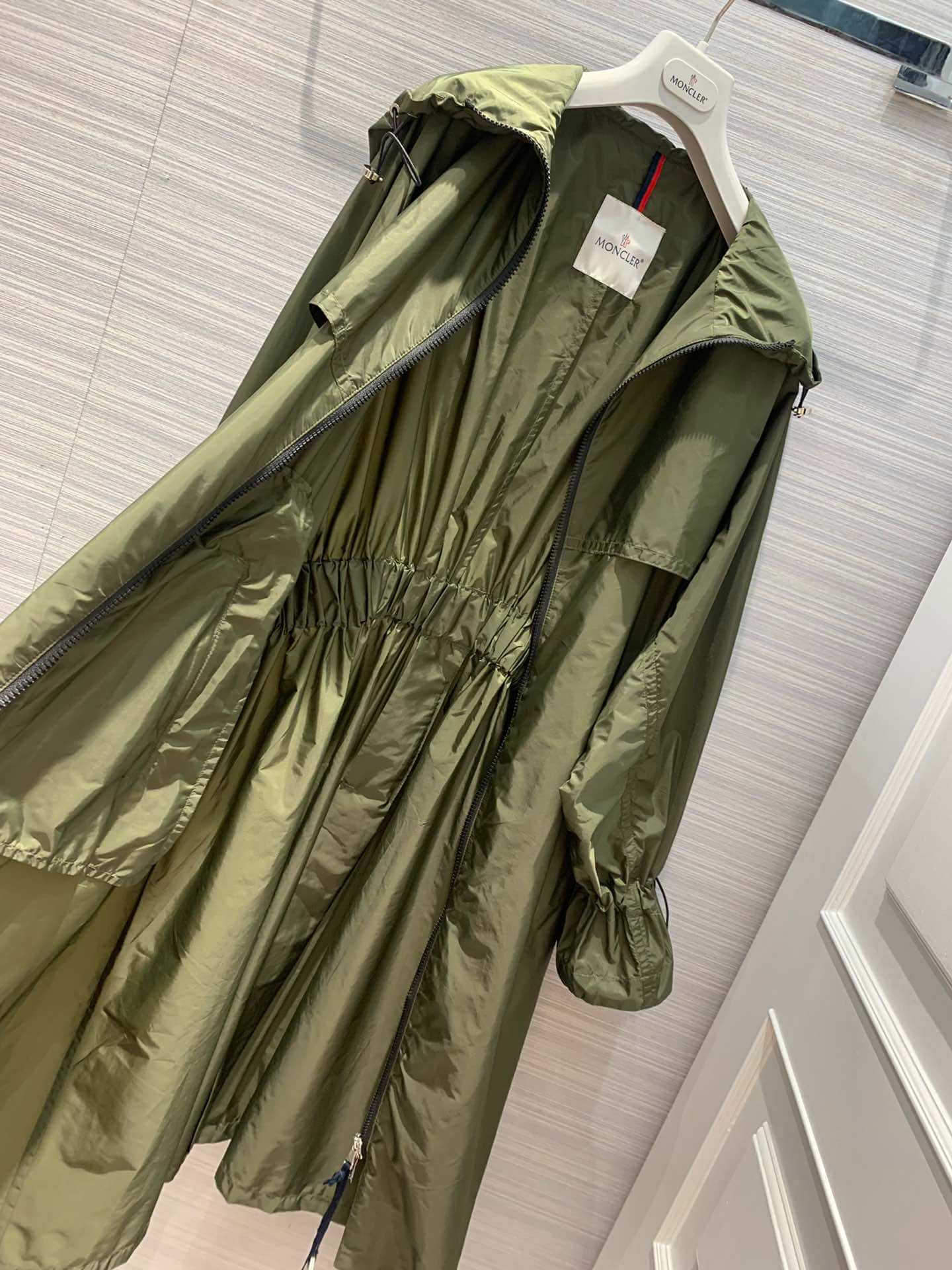 Moncler Women's Hooded Parka Jacket - Image 15