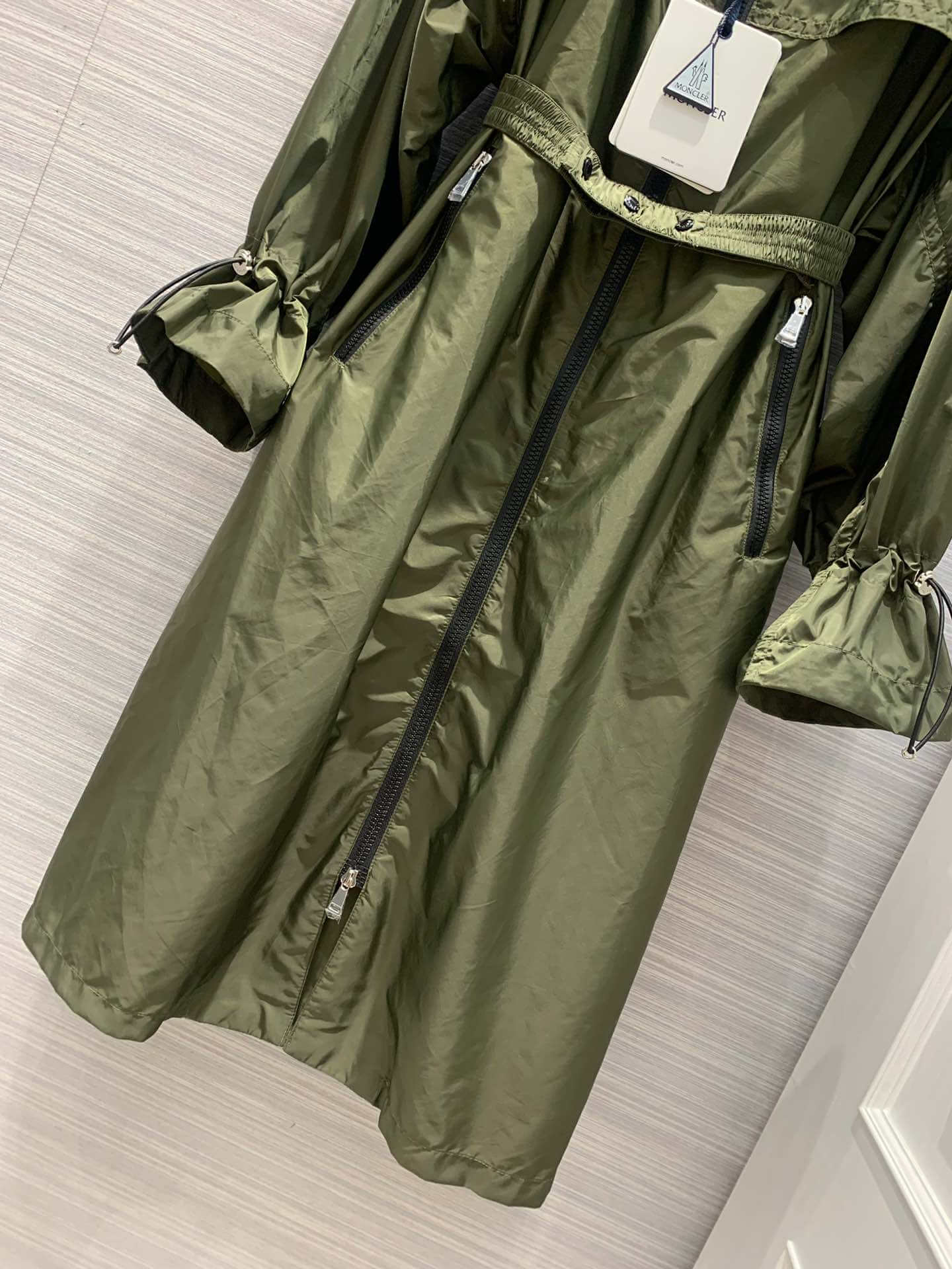 Moncler Women's Hooded Parka Jacket - Image 12