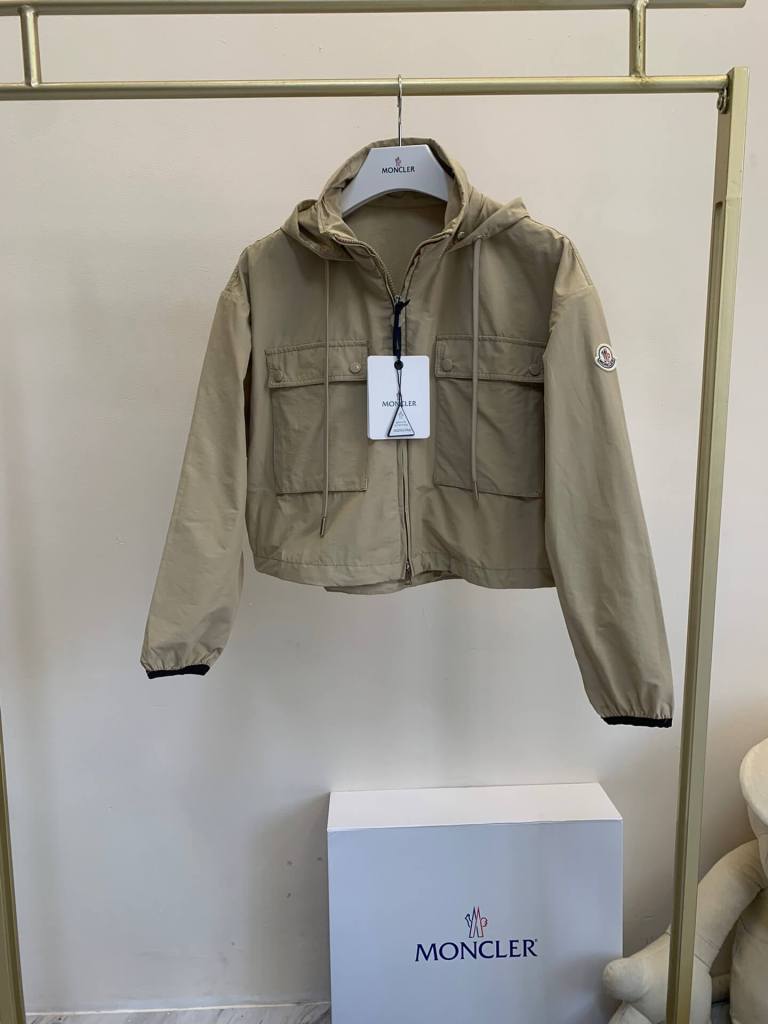 Moncler - Leda Short  Beige Parka Jacket