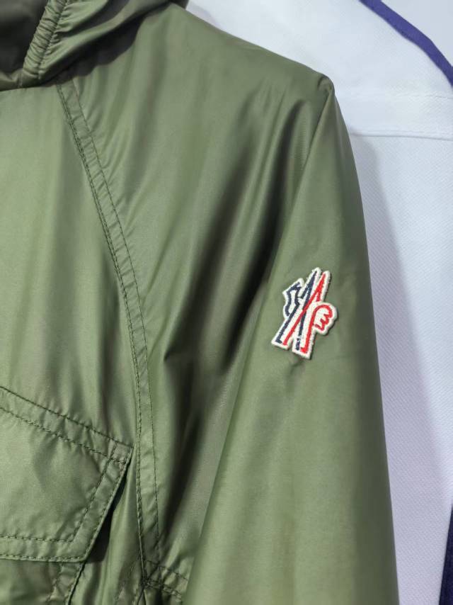 Sage Green Nor Hooded Jacket - Image 7