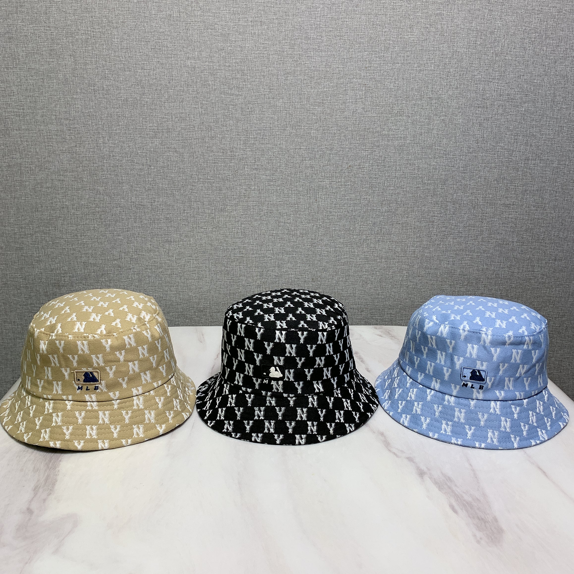 NY Yankees Monogram Bucket Hat - Image 5