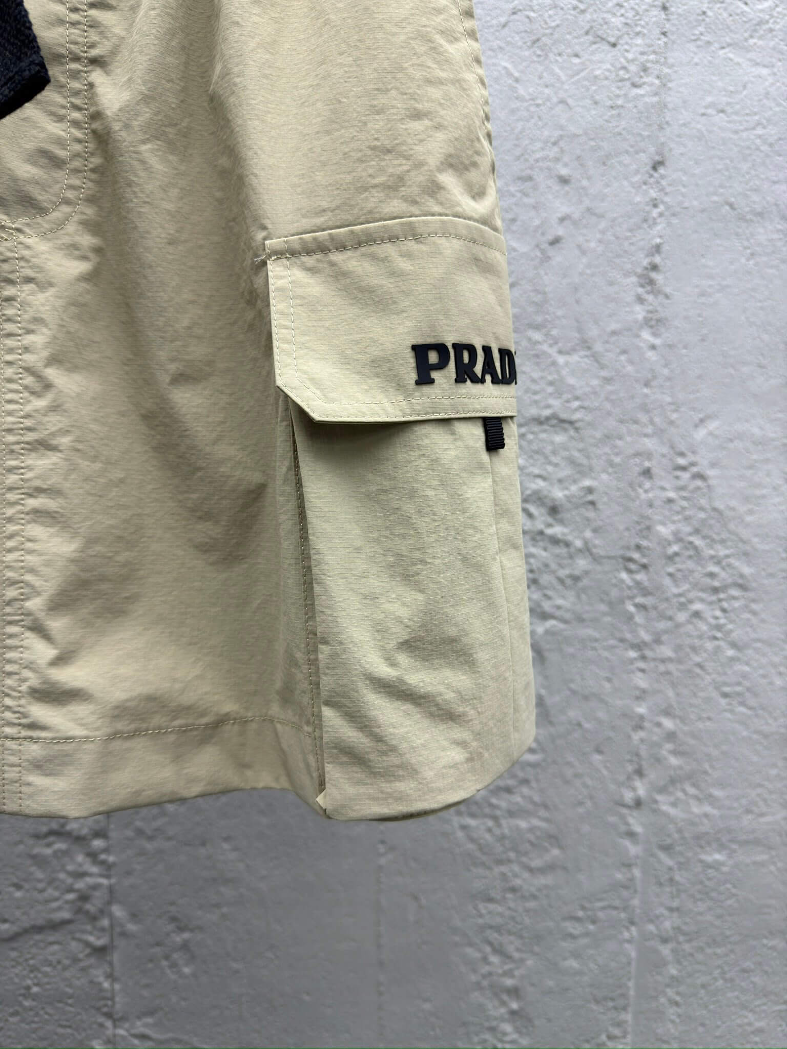 Prada Nylon Beige Cargo Mini Skirt - Image 10