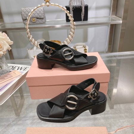 MIU MIU Black Leather Cross-Strap Sandals