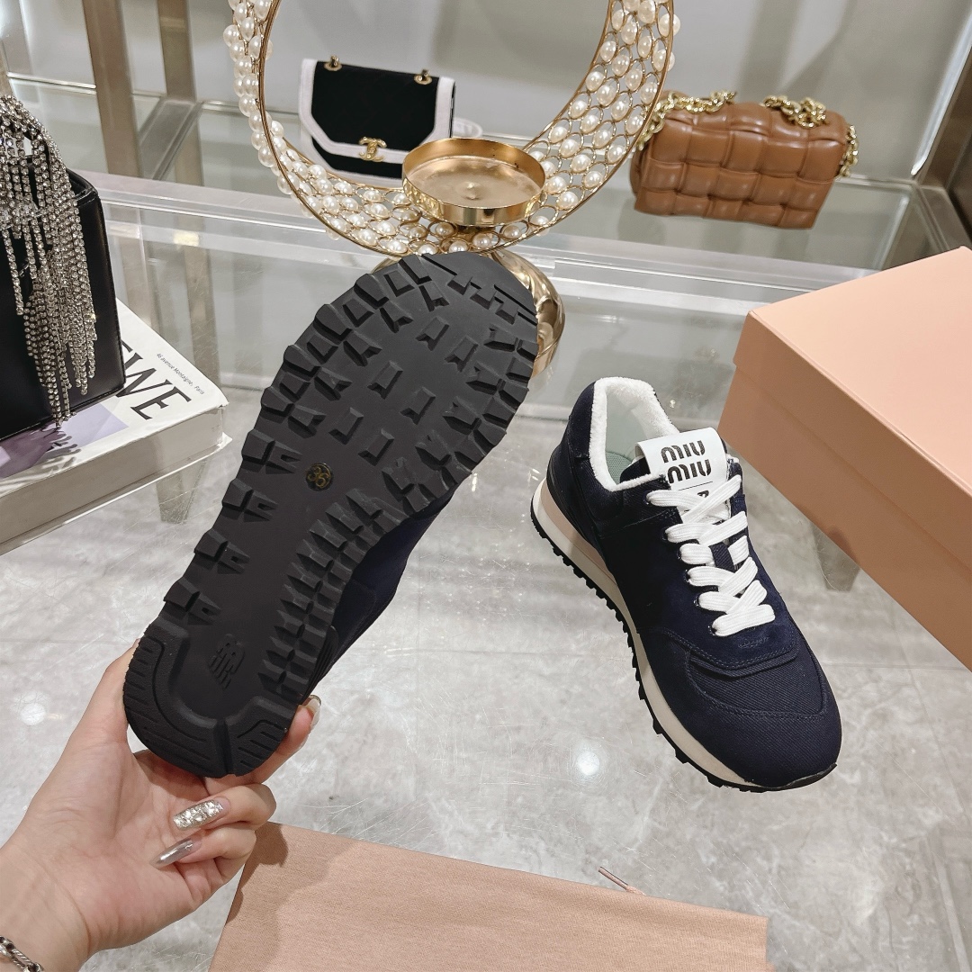 MIU MIU x New Balance 530 SL Model Navy Blue Sneakers - Image 9