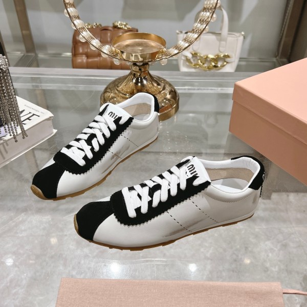 Miu Miu Plume Black & White Sneakers
