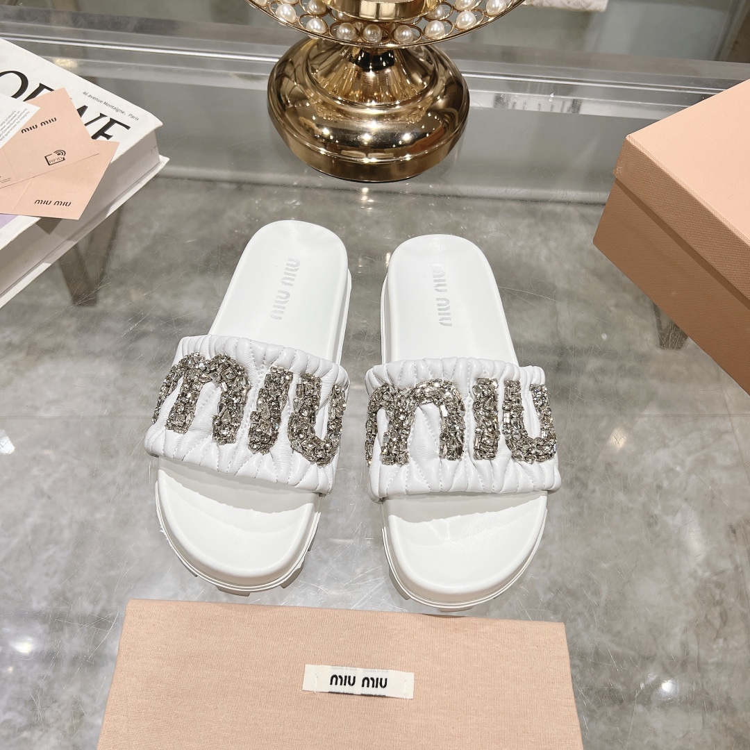 Miu Miu White Crystal-Embellished Quilted Slides - Image 2
