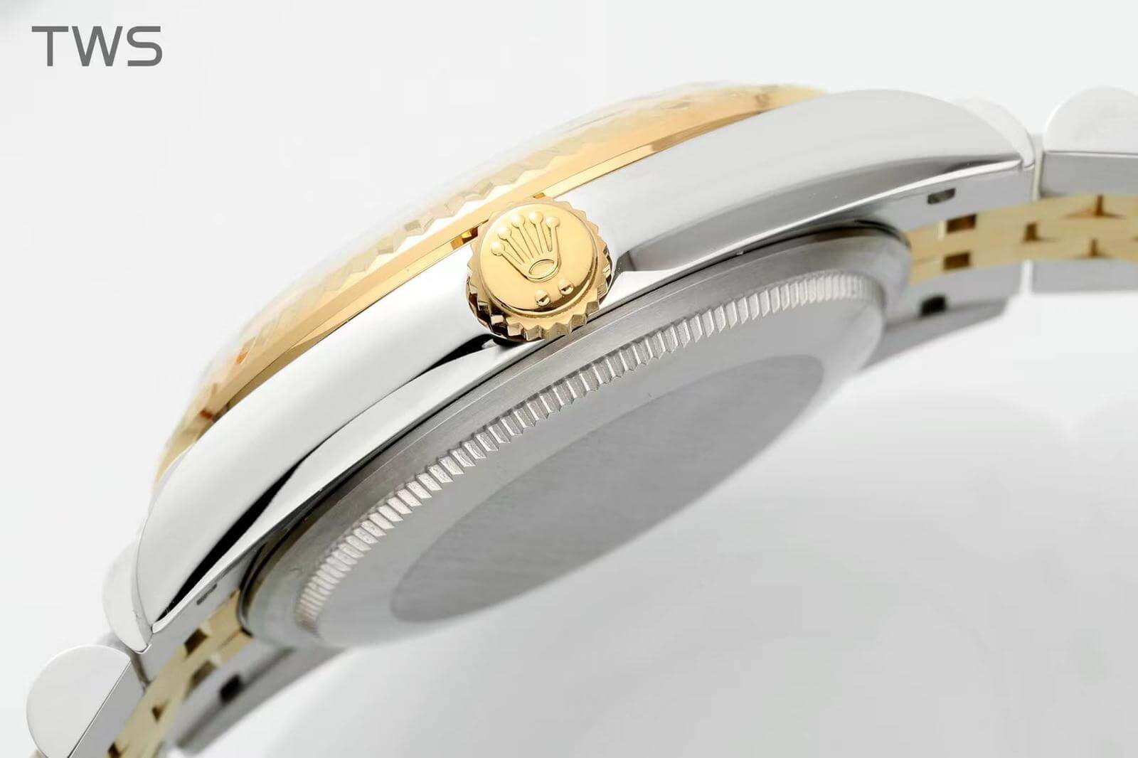 Rolex Oyster Perpetual Datejust Champagne Dial - Image 8