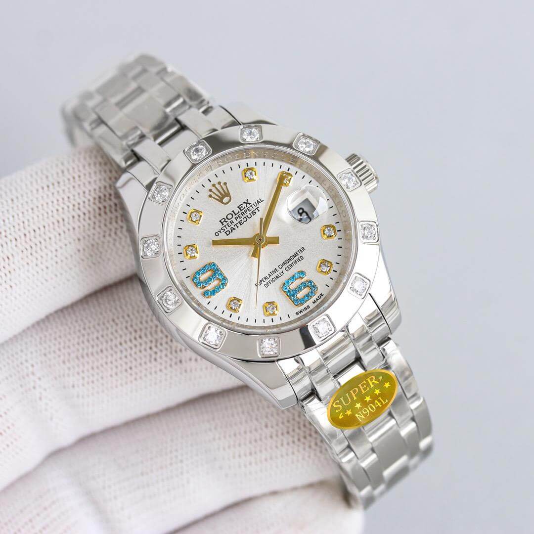 Rolex Oyster Perpetual Datejust 31mm – Silver Dial with Diamond Markers - Image 6
