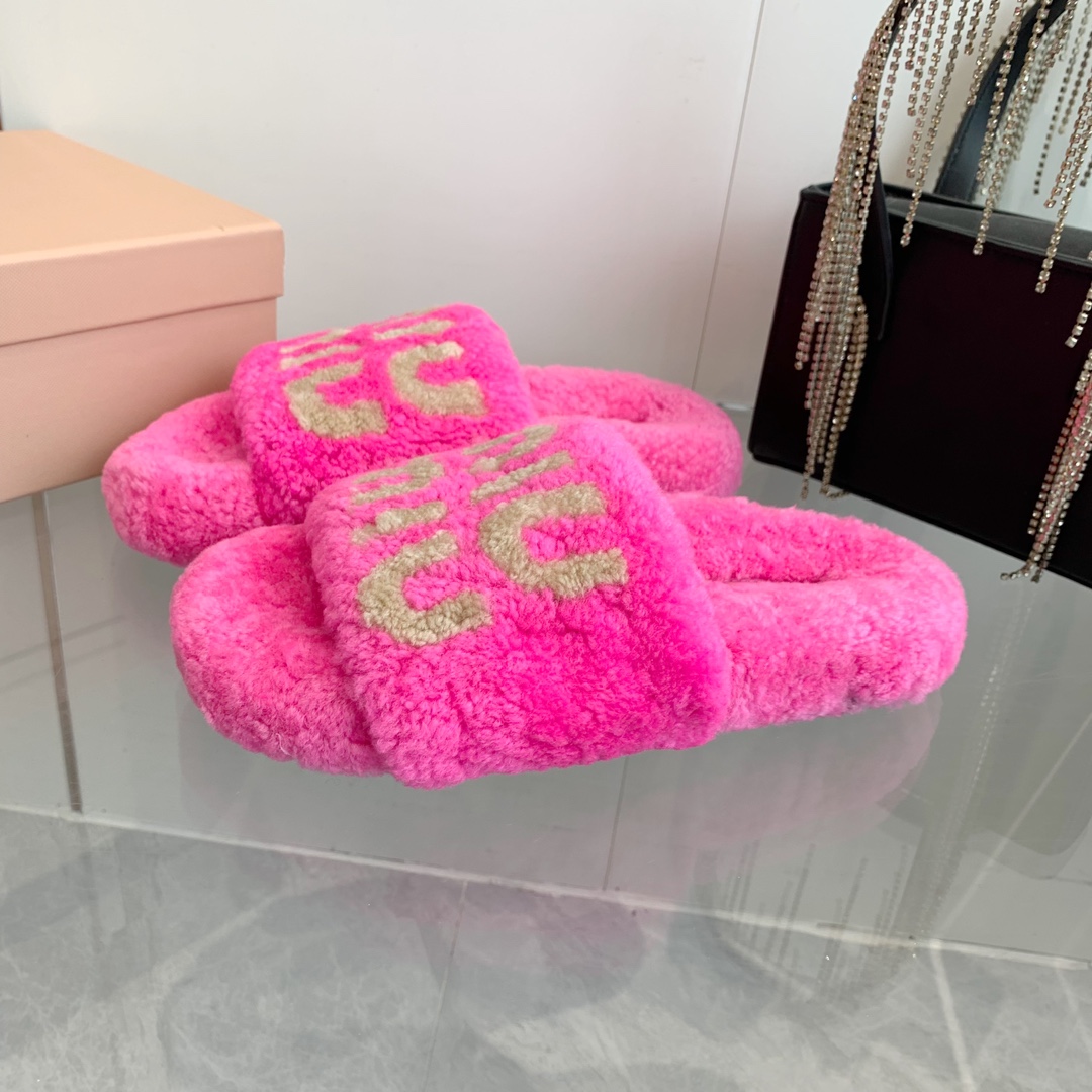 Miu Miu Wool Slippers with Logo Embroidery in Pink - Image 3
