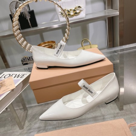 Miu Miu White Patent Leather Mary Jane Pumps