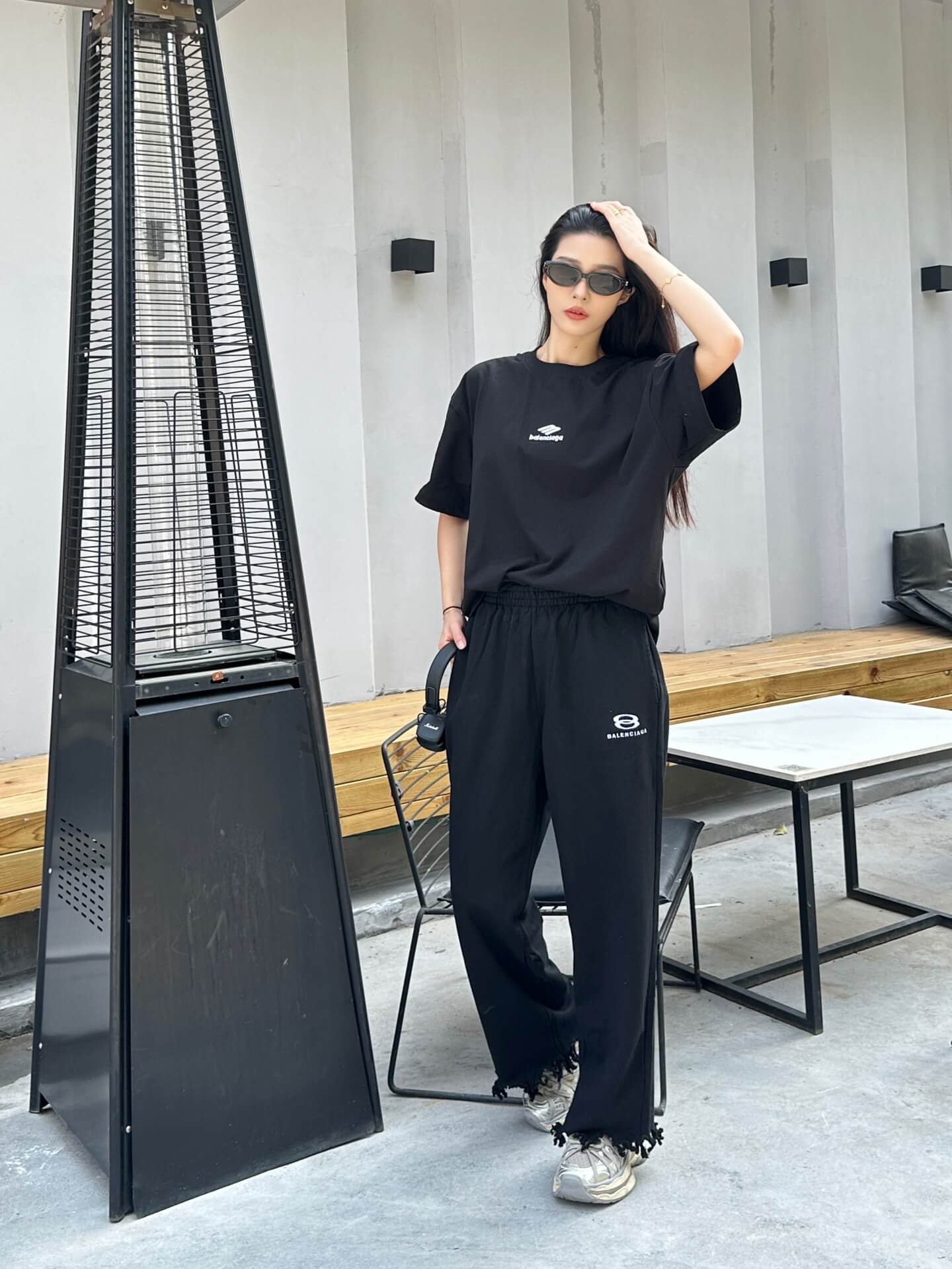 Balenciaga Distressed Cropped Black Sweatpants - Image 12